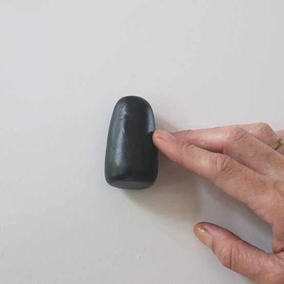 how-to-make-fimo-snow-globes_penguin-1.jpg?sw=554&q=85