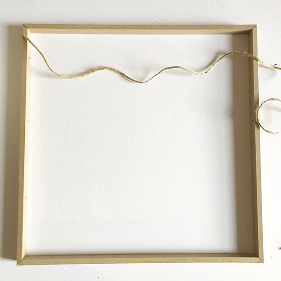 guess-baby-weight-step1.jpg?sw=554&q=85