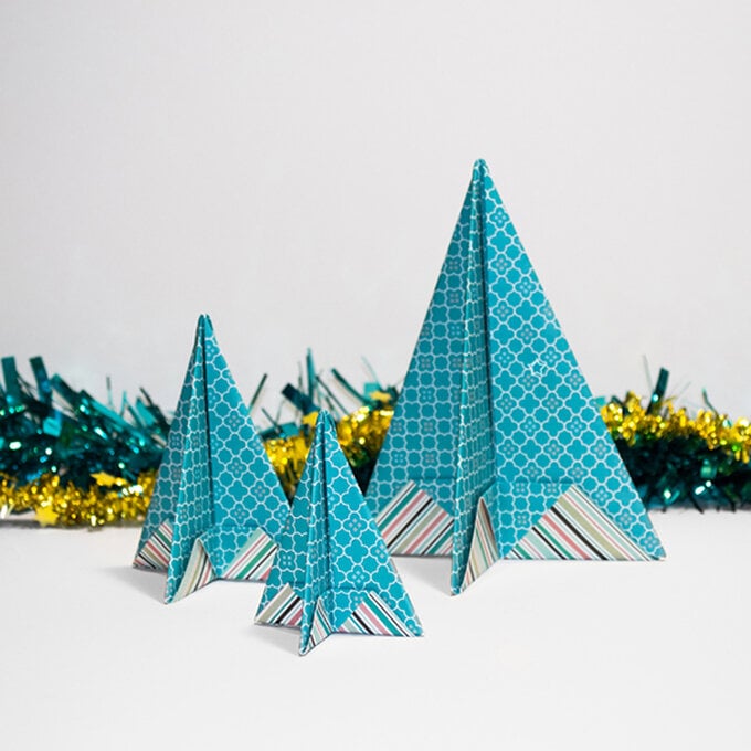 origami-christmas-tree-11.jpg?sw=680&q=85