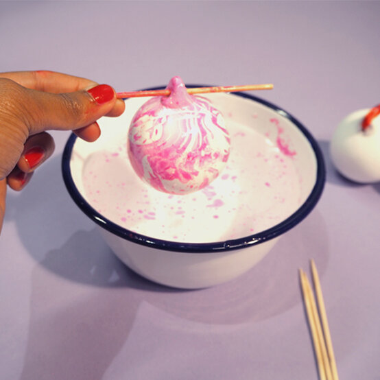 marbled-ceramics-step7.jpg?sw=554&q=85