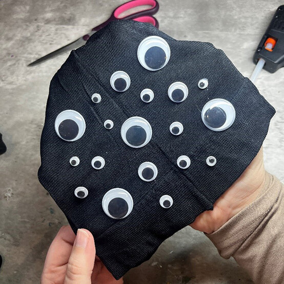 ideas%5Feasy%2Dhalloween%2Dcostumes%2Dfor%2Dkids%5Fspider%5F2d.jpg?sw=554&q=85