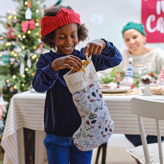 Idea_traditional-projects-to-make-for-christmas_4.jpg?sw=554&q=85