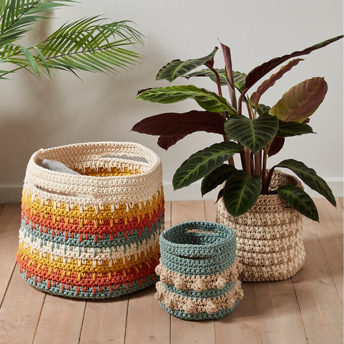 idea_home-decor-knit-patterns_baskets.jpg?sw=680&q=85