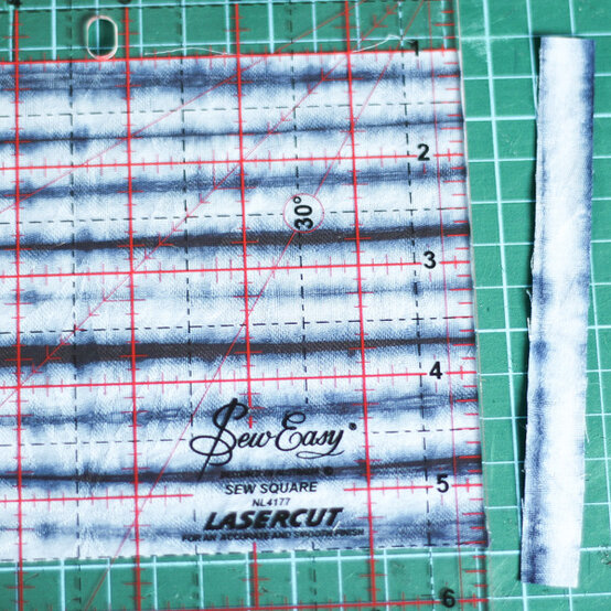 idea%5Fhow%2Dto%2Dsew%2Da%2Dpatchwork%2Dblanket%5Fstep%2D23.jpg?sw=554&q=85