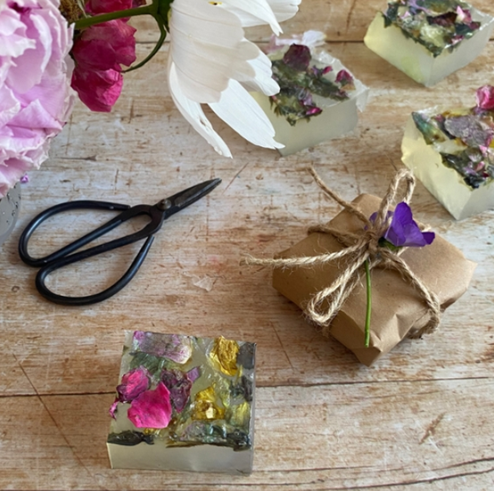 getstartedinsoapmaking.png?sw=554&q=85