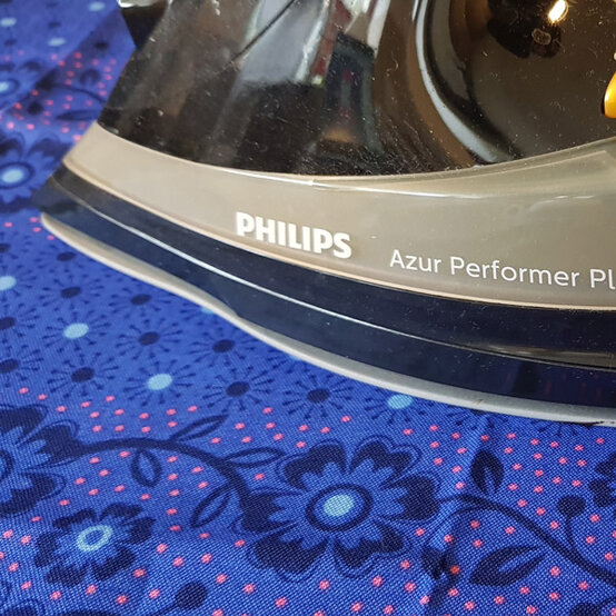 600x600_union_jack_back_4.jpg?sw=554&q=85