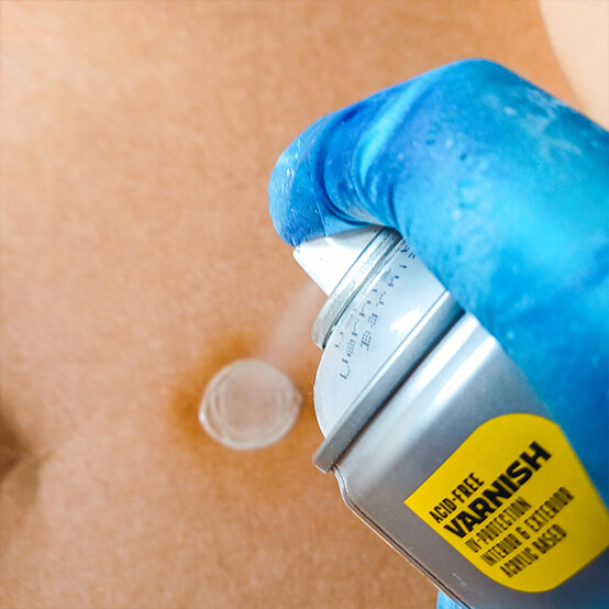 Montana%20Spray%20Paint%20Vase_Step10a.jpg?sw=554&q=85