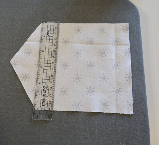 cricut_how_to_make_a_nursery_wall_hanging_step12.jpg?sw=554&q=85