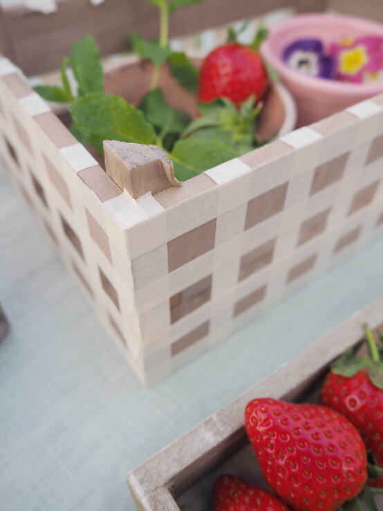 crate-final.jpg?sw=554&q=85