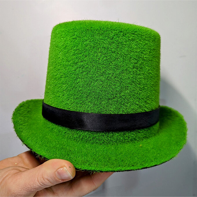 how-to-make-a-st-patricks-day-hat_step-1a.jpg?sw=680&q=85