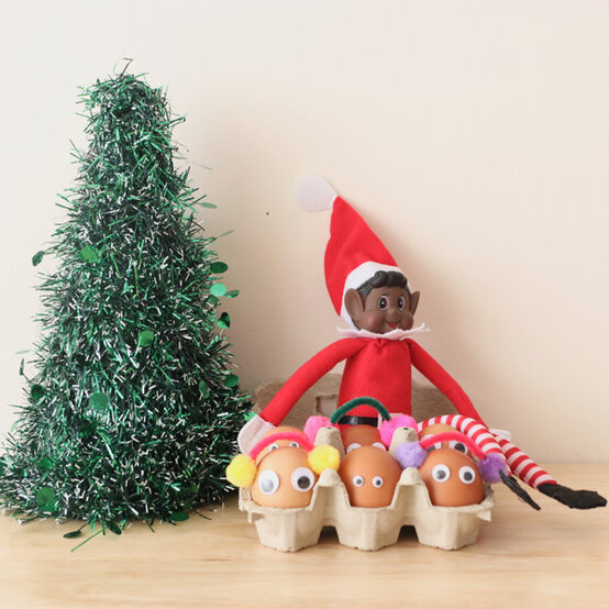 idea%5Fquick%2Dand%2Deasy%2Dchristmas%2Delf%2Dideas%5Fstep%2D28.jpg?sw=554&q=85