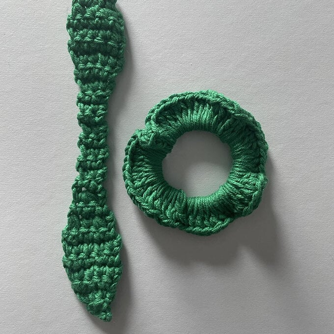 Crochet%20Bunny%20Scrunchy%20Step%203.jpeg?sw=680&q=85