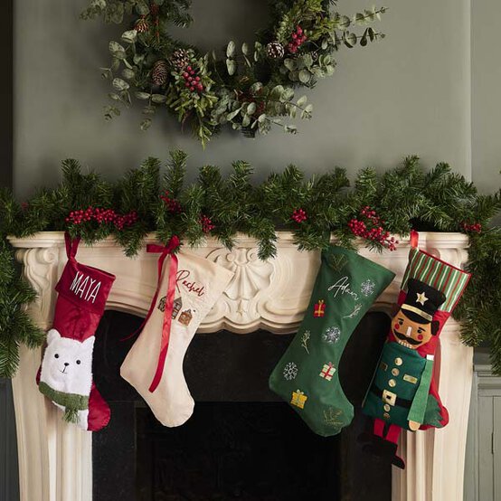 garland%2Dbase.jpg?sw=554&q=85