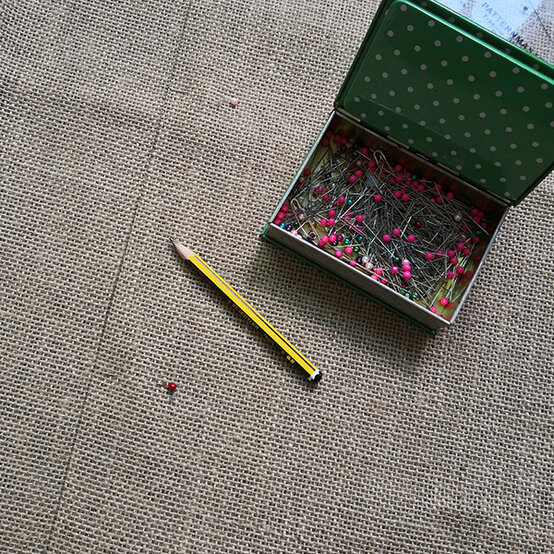 personalised-santa-sack-step-24.jpg?sw=554&q=85