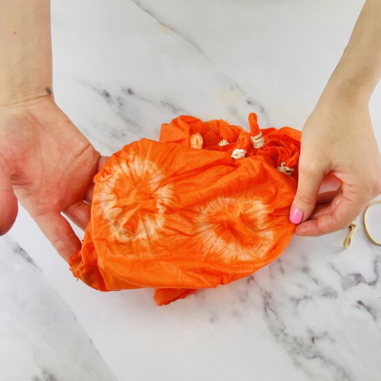 Tie%20Dye%20Pumpkins%20Image%207.jpg?sw=554&q=85