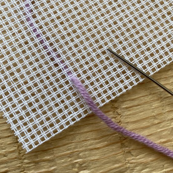 beginner-bargello_step-5.jpg?sw=554&q=85