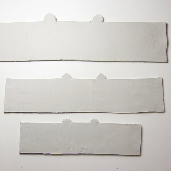 clay-bear-pots-step2.jpg?sw=554&q=85