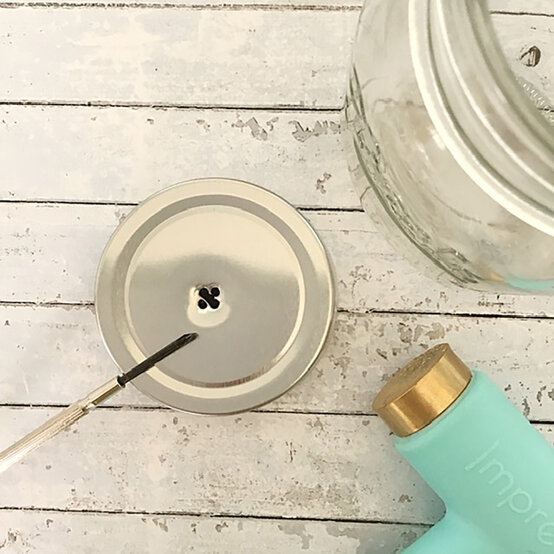 how_to_make_liquid_soap_step_3.jpg?sw=554&q=85