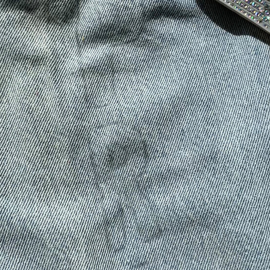 ways-to-customise-clothing-for-Pride_diamond-dotz-step-1.jpg?sw=554&q=85