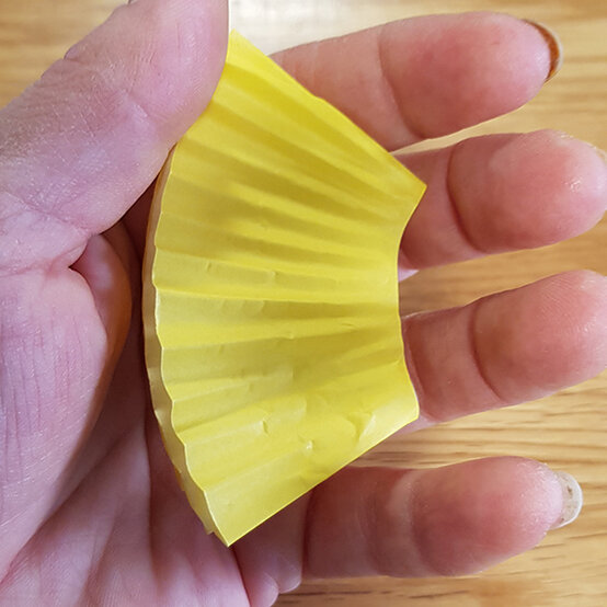 egg_box_cupcakes_3c.jpg?sw=554&q=85