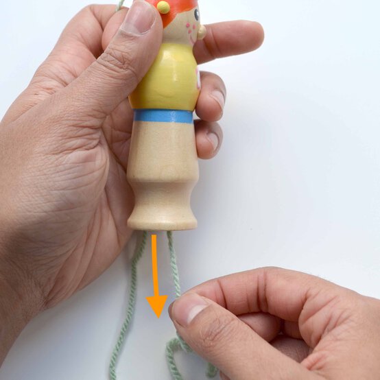 How-to-Make-a-Knitted-Eid-Mubarak-Sign_step7a.jpg?sw=554&q=85