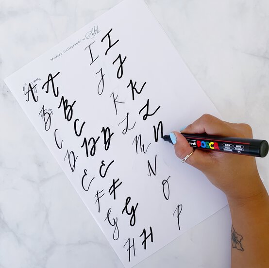 creative-lettering_step-3.2.jpg?sw=554&q=85