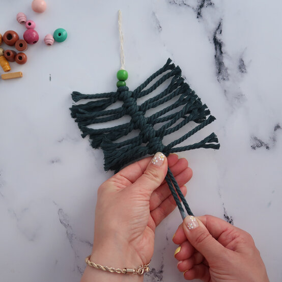 Macrame-Trees-Step-7.jpg?sw=554&q=85