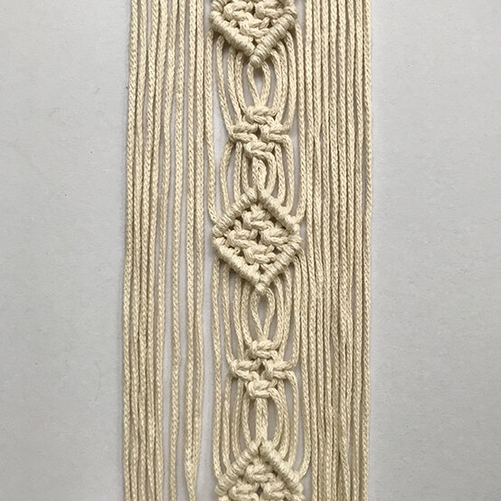 macrame-festive-wreath-8.jpg?sw=554&q=85