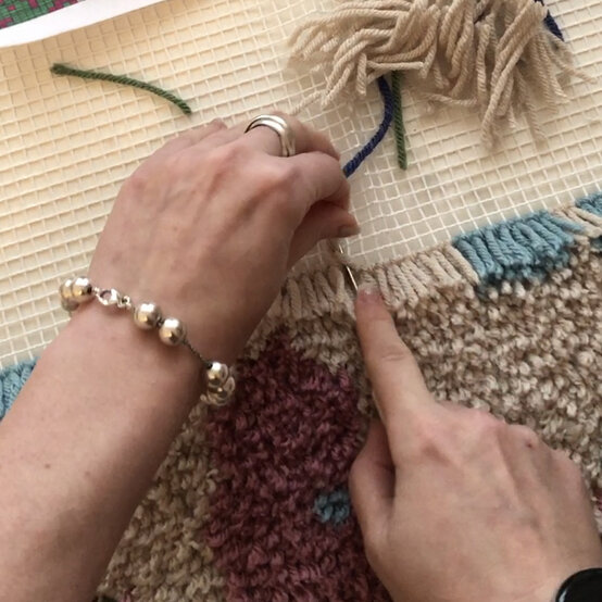 How%2Dto%2DMake%2Da%2DSpring%2DCottage%2DLatch%2DHook%2DRug%5Flatch%2Dhook1.jpg?sw=554&q=85