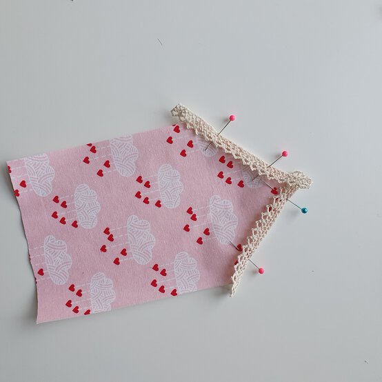 gift_card_pinning_5.2.jpg?sw=554&q=85