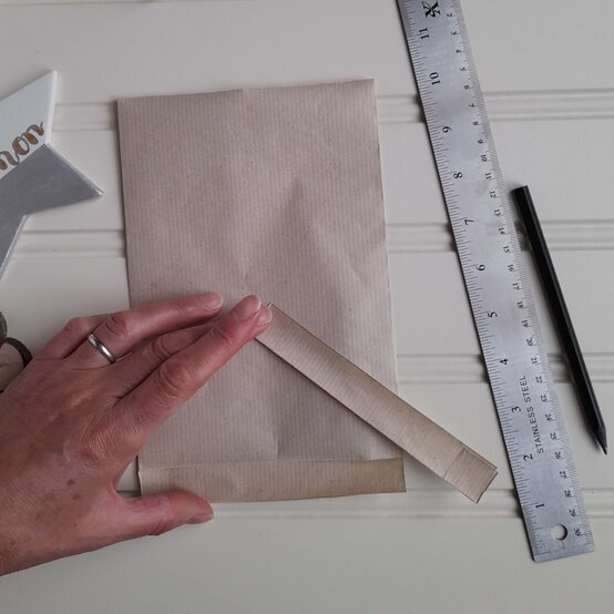 paper-bag-step-6.jpg?sw=554&q=85