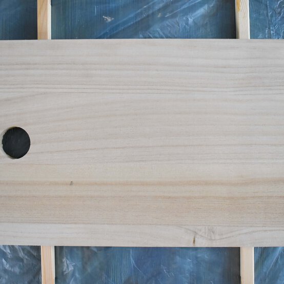 resin-cutting-board-step-1.jpg?sw=554&q=85