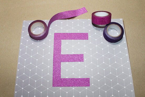 initial-box-frame-3.jpg?sw=554&q=85