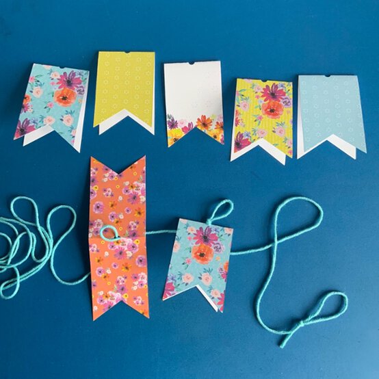 PaperFlagBunting_Step3.jpg?sw=554&q=85