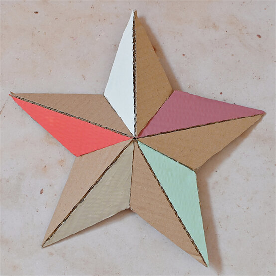 Idea_sustainable-tree-decorations-to-make_step4f.jpg?sw=554&q=85