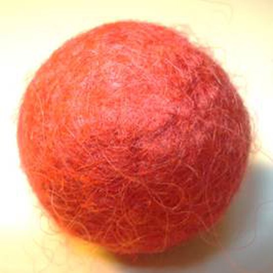 big-woolfelted-bead.2.jpg?sw=554&q=85