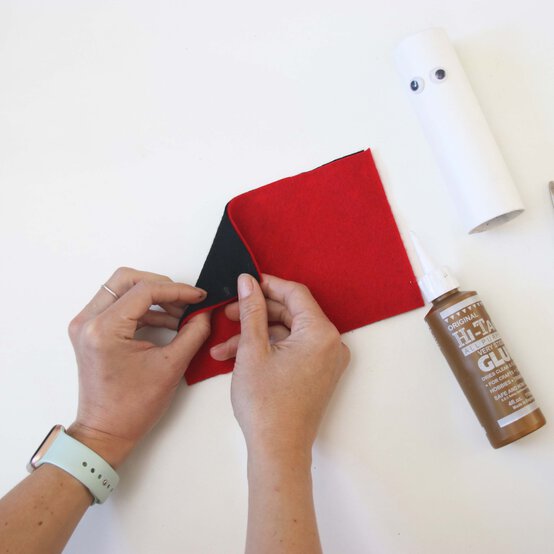 halloween-cardboard-tubes-4-square.jpg?sw=554&q=85