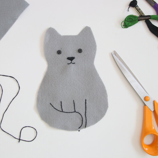 worst_witch_cat_step_8.jpg?sw=554&q=85