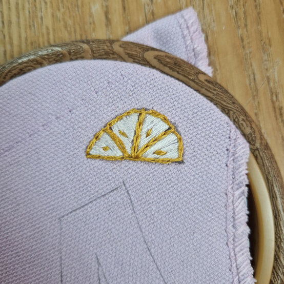 idea%5Fembroidered%2Dkids%2Dbunting%5Fstep%2D23.jpg?sw=554&q=85