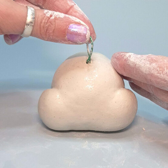 idea%5Fnovelty%2Dchristmas%2Ddecorations%2Dfrog%5Fstep%2D35.jpg?sw=554&q=85