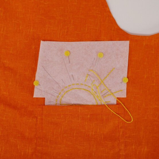 cross-back-apron-step12a.jpeg?sw=554&q=85