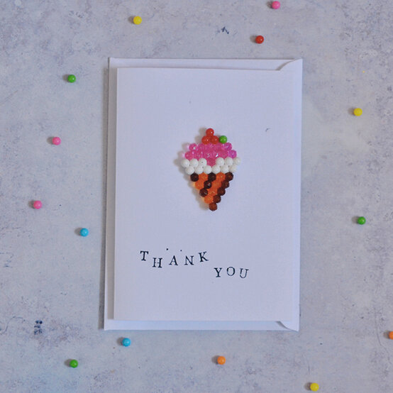 aquabeads_card_step1_2.jpg?sw=554&q=85