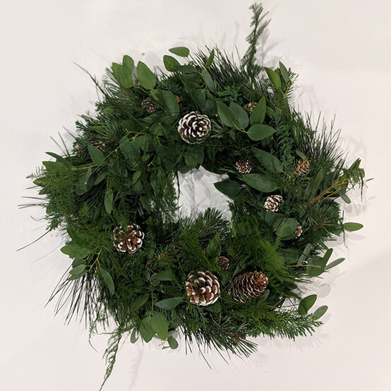 fresh-floral-wreath-step19.jpg?sw=554&q=85
