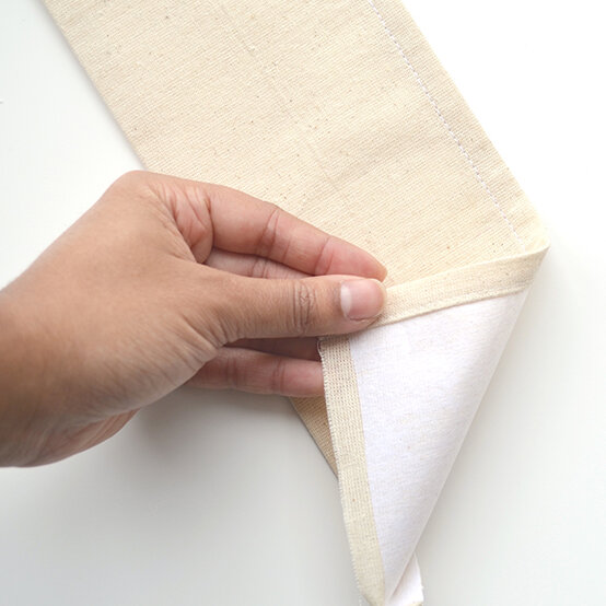 eid-countdown-calendar_5a.jpg?sw=554&q=85