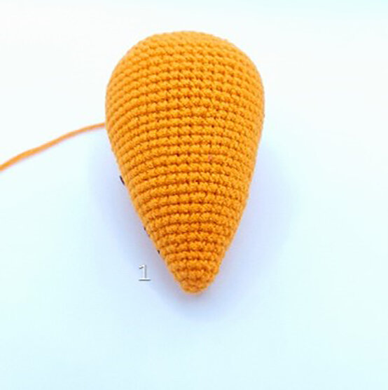 Idea_How-to-crochet-vegetables_Carrot1.jpg?sw=554&q=85