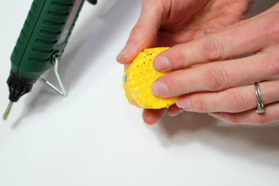 picturebeadcrown_step6b-edit.jpg?sw=554&q=85