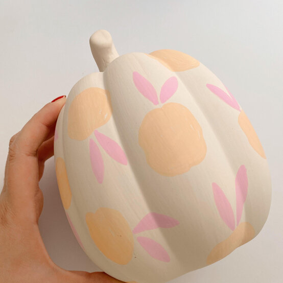 idea_ceramic-painted-pumpkins_6b.jpg?sw=554&q=85