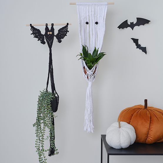 idea%5Fhalloween%2Dhome%2Ddecor%2Dideas%5Fmacrame.png?sw=554&q=85