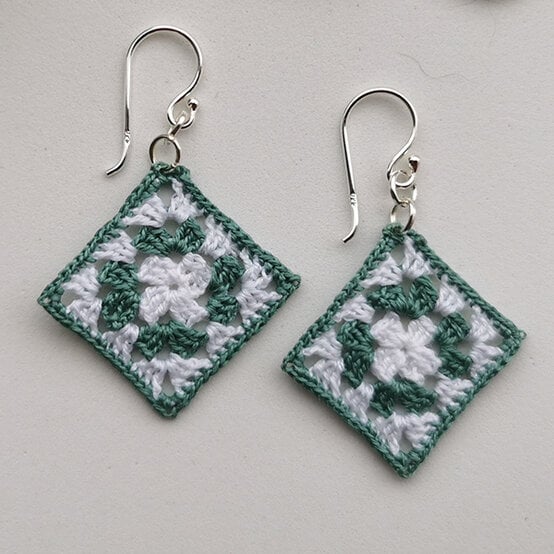 artisan-keyleigh-hooley-crochet-granny-square-earrings.jpg?sw=554&q=85
