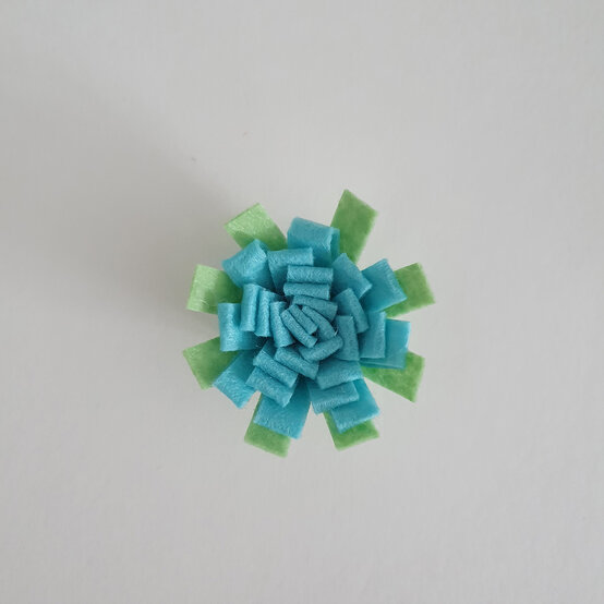 cricut-how-to-make-a-floral-headband-step5.4.jpg?sw=554&q=85